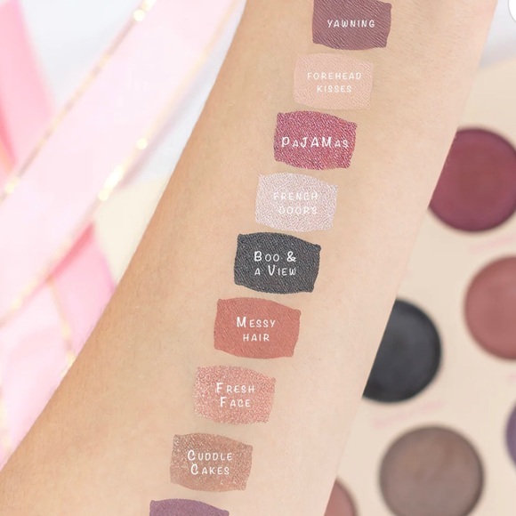 Brand New Beauty Bakerie Breakfast In Bed Eyeshadow Palette - Picture 2 of 4